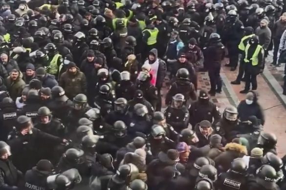 ФОПи під Верховною Радою: від  мирного мітингу до протистояння з по­ліцією