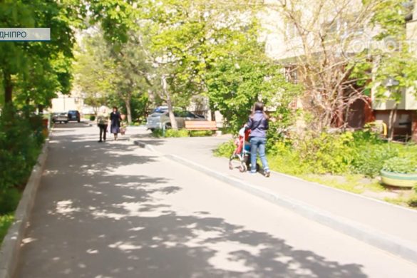 «Тимчасово виїхали, тимчасово чекають…» Чим живуть покровчани в Дніпрі?