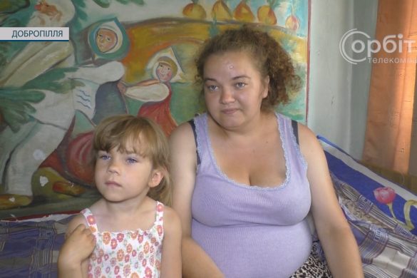 Коли позаду нічого не лишилось. Як втікачів від обстрілів приймають у Добропіллі