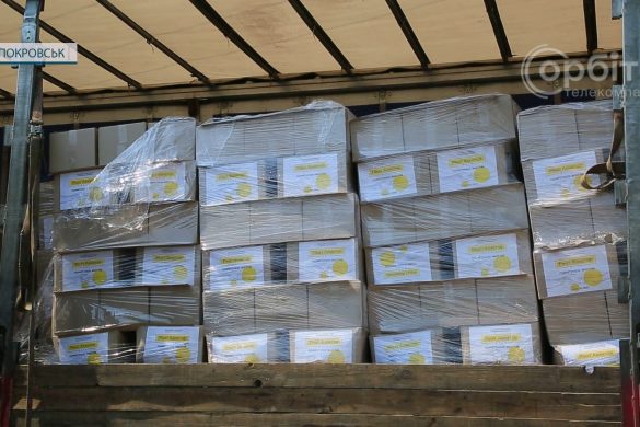 Для тих, хто під обстрілами. Чергова допомога від Фонду Ріната Ахметова - Слов’янській громаді