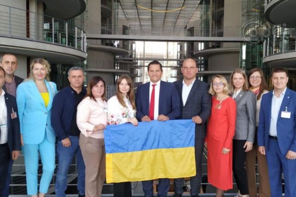 Покровський міський голова разом з німецькими та вітчизняними колегами обговорює питання допомоги українським громадам