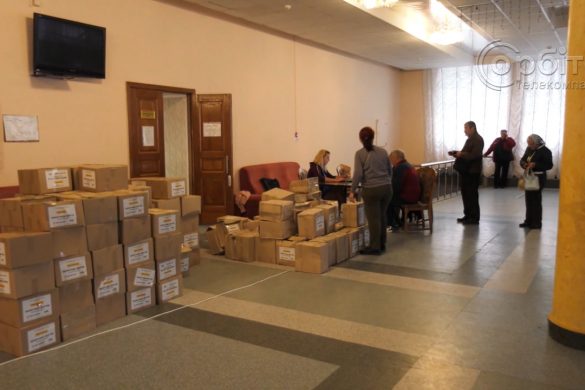 Аби не турбувалися, чим годувати родину. Працівники «Метінвест Покровськвугілля» отримують гуманітарну допомогу