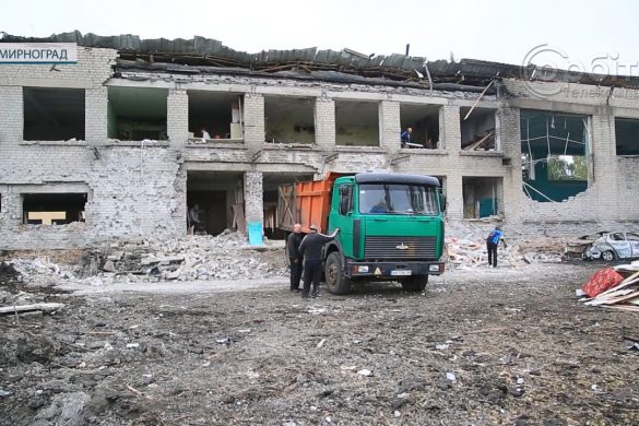 Жодного вцілілого приміщення: під ворожий обстріл потрапила мирноградська школа
