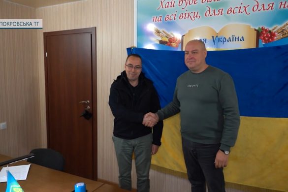 Полегшити життя ВПО. Голови військових адміністрацій Донеччини підписали меморандум про співдію