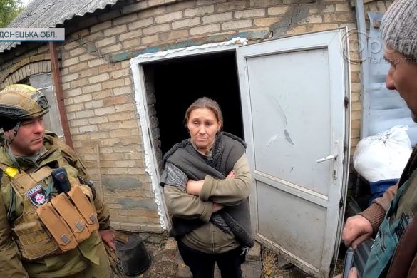 «Білий янгол» мешканців прифронтових територій. Поліцейські евакуювали понад три тисячі мешканців Донеччини