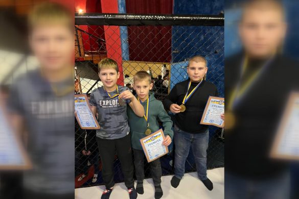Два золота, одне срібло. Юні спортсмени з Покровська здобули перемогу на турнірі зі змішаних єдиноборств