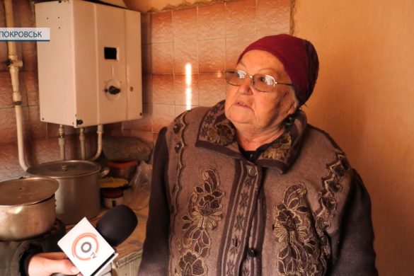 У багатоповерхівки селища динзаводу поступово повертаються блага цивілізації