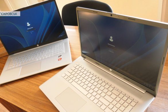 За програмою Олени Зеленської Покровськ отримав 112 лептопів для 14-ти шкіл