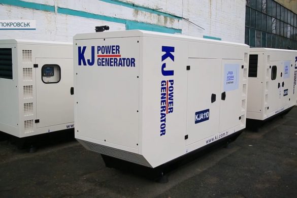 Метінвест передав Покровській громаді потужні електрогенератори