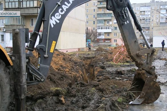 Погода – не завада. Покровський міськводоканал замінює мережі