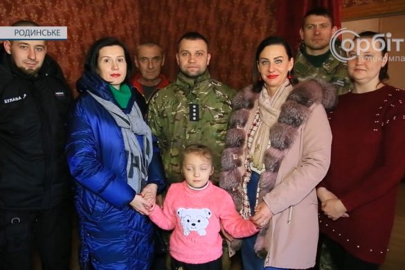 Бахмутчани у Родинському: «Білі янголи» допомогли виїхати, громада підтримала житлом