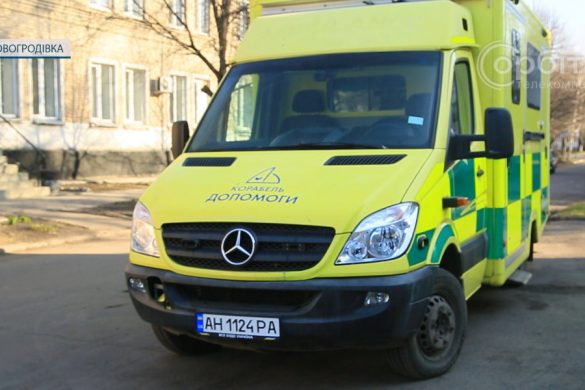 «Корабель допомоги» та сміттєвоз. У Новогродівській ТГ опановують нові автомобілі