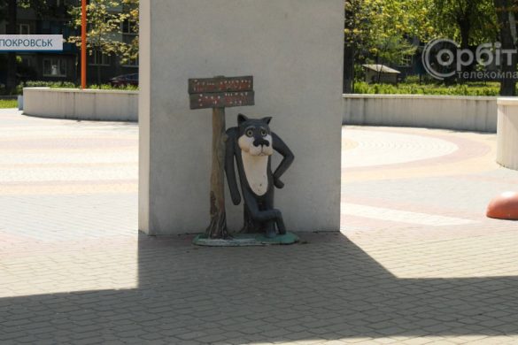 Коли душа прагне творити. Покровчанин Віктор Чумак виготовляє скульптури з бетону