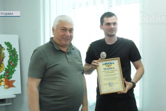 100 років службі дільничних офіцерів. У Гродівській ТГ привітали правоохоронців