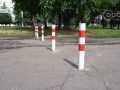 У Покровську встановили антипаркувальні півсфери та обмежувальні стовпчики