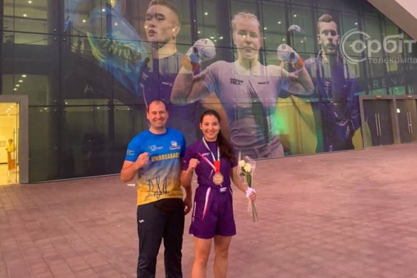 З Абу-Дабі із перемогою: вихованка покровського СК «Барс» повернулася з Чемпіонату світу