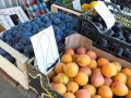 Віряни готуються до Яблучного Спасу. У яку ціну яблука та мед у Покровську