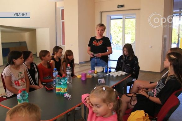 В Удачному діти виготовили мило для військовослужбовців ЗСУ