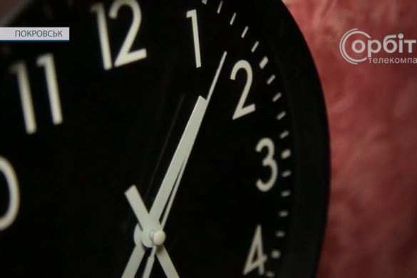 Поспимо на годину довше. Чи треба готуватись до переходу на зимовий час?