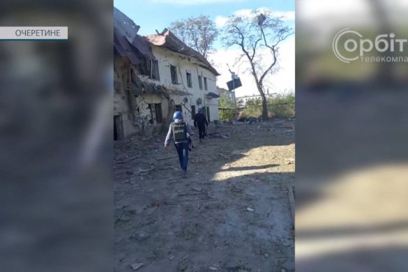 В Очеретиному ситуація дедалі складніша. Волонтери допомагають евакуювати мирних мешканців