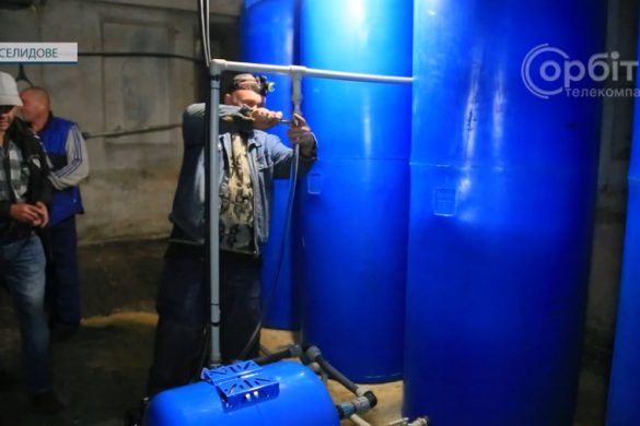 Підготовка до опалювального сезону: у Селидовому заповнюють водою тепломережі