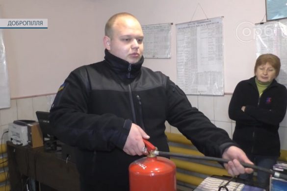 Безпека – перш за все. Рятувальники проводять інструктажі з працівниками Добропільських котелень