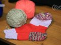Шкарпетки для захисників. Новогродівські волонтерки своїми руками наближають перемогу