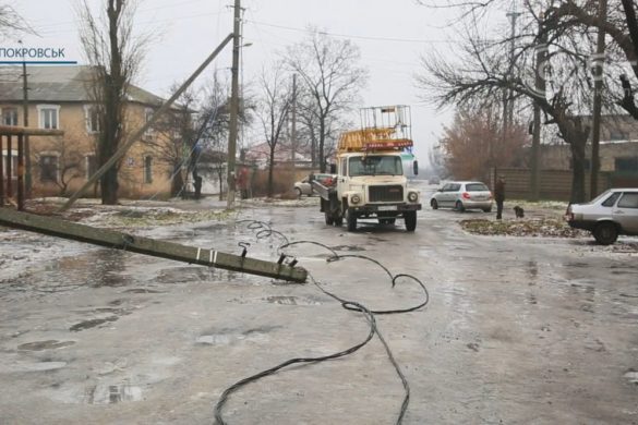 Обледеніння в Покровську: надзвичайна ситуація регіонального масштабу