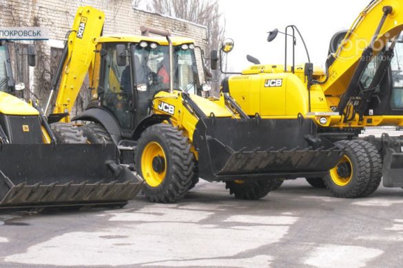Допомога для найбільшого постачальника води в області: "Вода Донбасу" отримала нову техніку