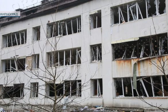 Пекло почалося о пів на другу годину ночі. Окупанти вдарили по Мирнограду шістьма ракетами