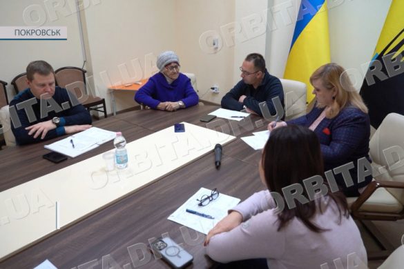 Ремонт дахів, заміна стовпів та інші питання. Сергій Добряк провів прийом жителів громади