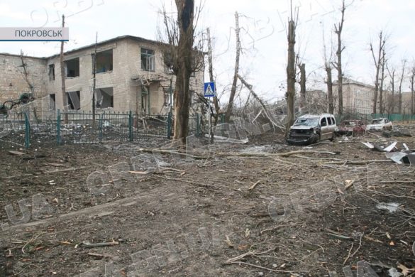 Усі сили кинуті на долання наслідків. Вночі ворог випустив по Покровську 4 ракети