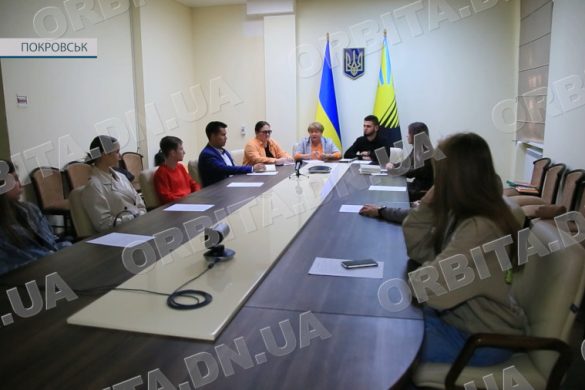 Покровська молодіжна рада провела робоче засідання, у якому взяла участь Лілія Золкіна