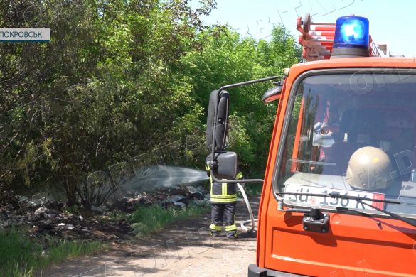 Бореться з вогнем, допомагаючи ДСНС. У Покровській ТГ діє добровільна пожежно-рятувальна команда