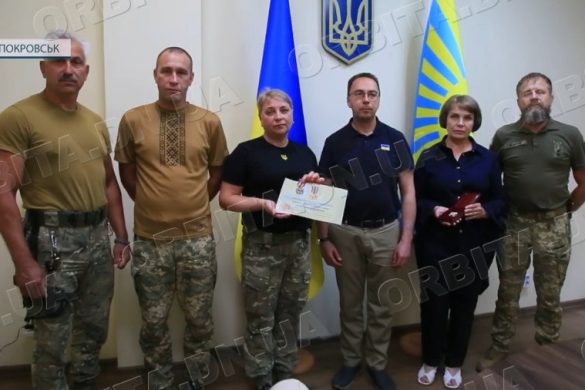 Бійців формування «Покровськ-1» відзначив міністр оборони України