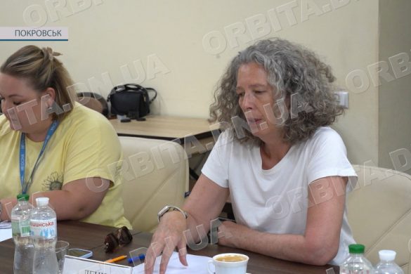 В рамках завершення місії в Україні до Покровська завітала Деніз Браун