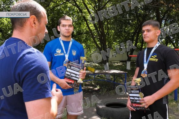 Вихованці СК «Барс» привезли додому Кубок Поділля