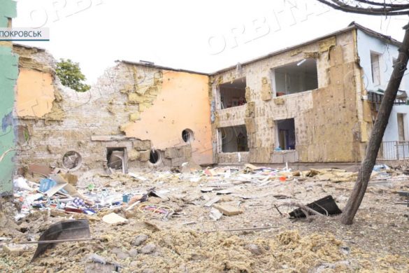 Найбільш масований обстріл. Покровчани прибирають наслідки ворожого удару 20 липня