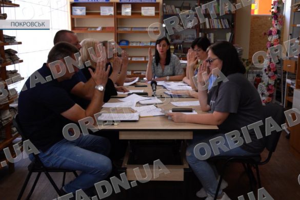 За досягнення у навчанні покровським школярам призначено стипендію