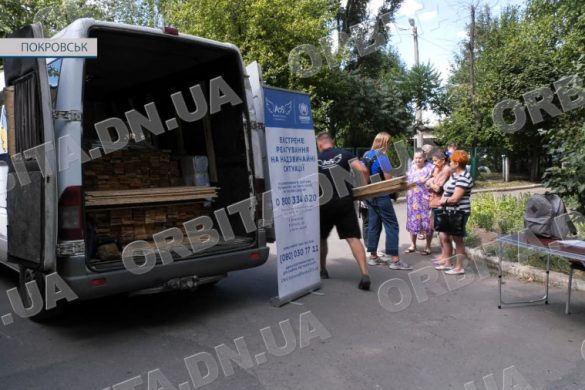 У Покровську усувають наслідки обстрілу 11 серпня