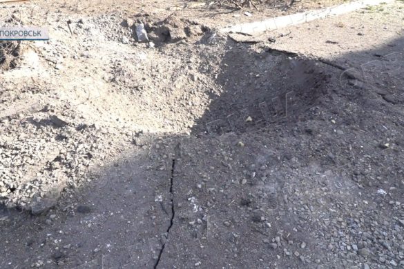 3 жовтня ворог скинув на Покровськ шість авіабомб