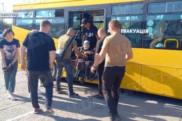 Мешканці Донеччини скористались черговим рейсом евакуаційного потяга