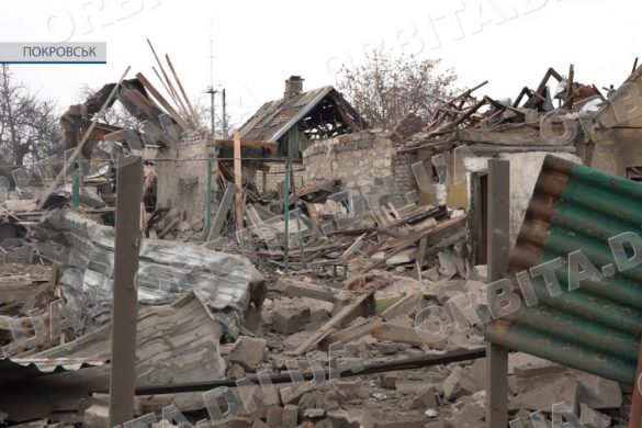 Чотири обстріли за добу: Покровськ ворог руйнує все більше