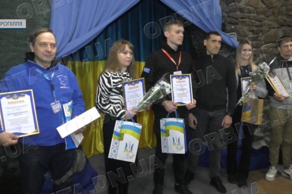 Люди з чуйним серцем: у Добропіллі привітали волонтерів