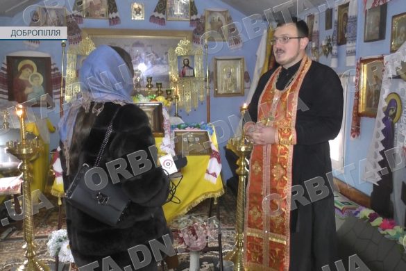 З надією на краще: цьогорічне Різдво Христове на Донеччині знову без масових зібрань