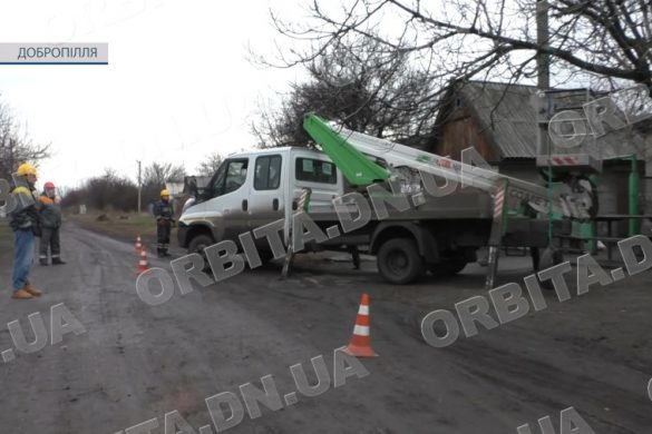 Замість планових робіт - аварійні. Бригади Покровського РЕМ продовжують працювати в регіоні