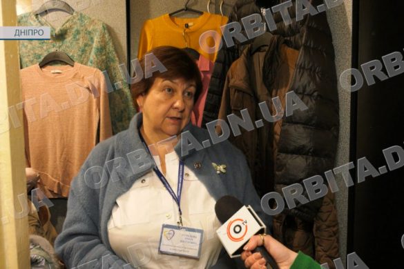 «Банк» для знедолених. У Дніпрі переселенці з громади можуть отримати речі та предмети побуту