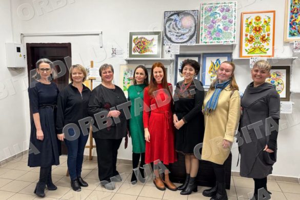 Закодовані традиції: Леся Морозюк – переможниця міжнародного конкурсу розписів