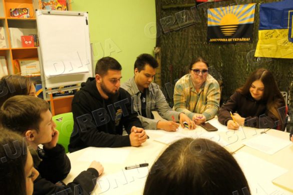 З вірою у відродження: молодь Покровська вибудовує стратегію повоєнної відбудови громади