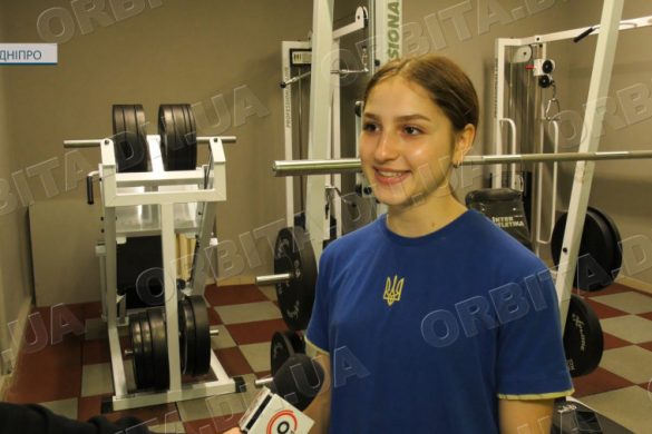 На хвилі здоров’я: тренування для земляків від майстрині спорту покровчанки Софії Парубової